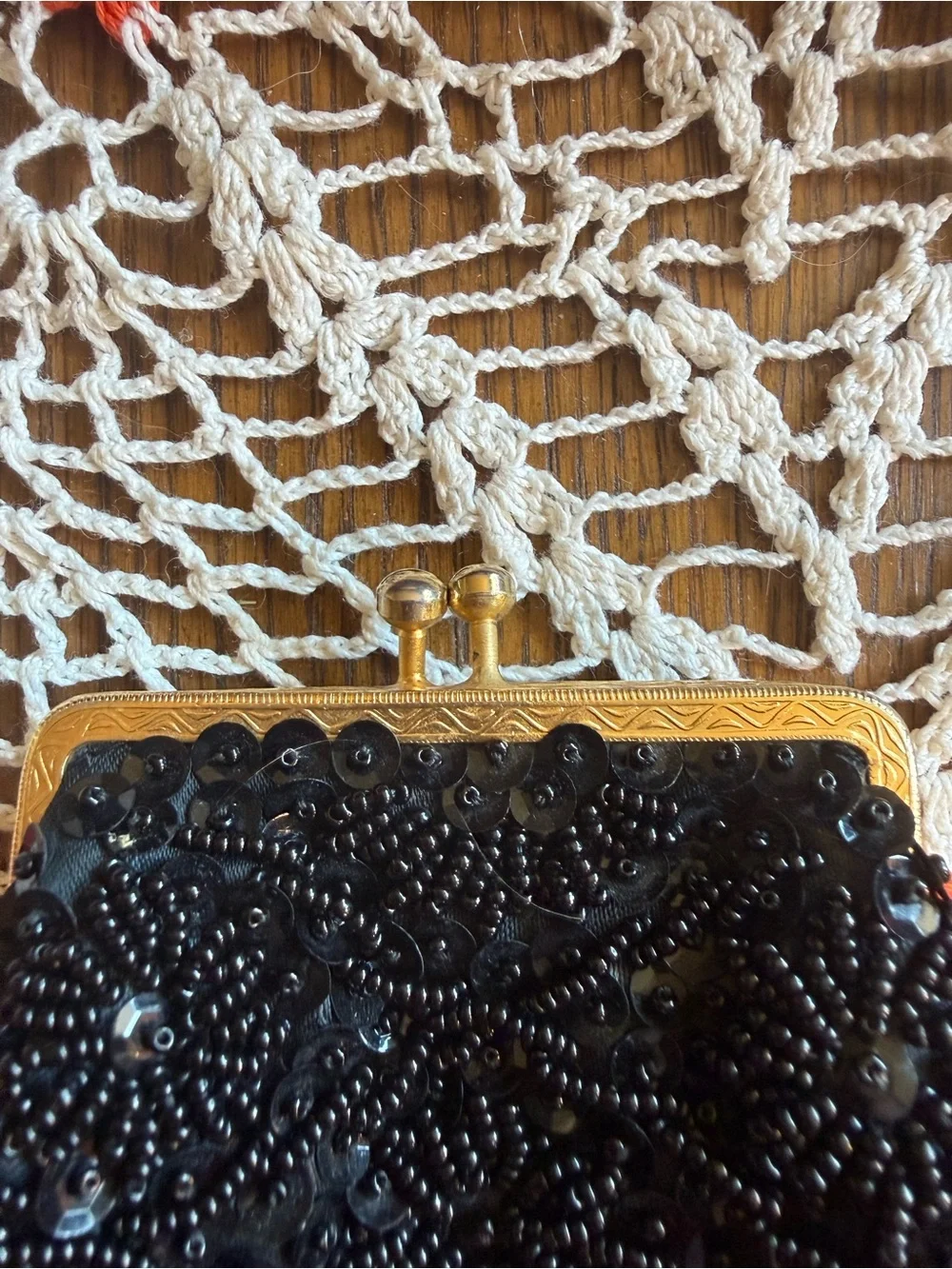 Vintage 1960s JEM Black Beaded Sequin Kiss Lock Coin Purse